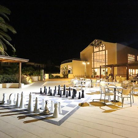 Minos Mare Hotel พลาตาเนส ภายนอก รูปภาพ