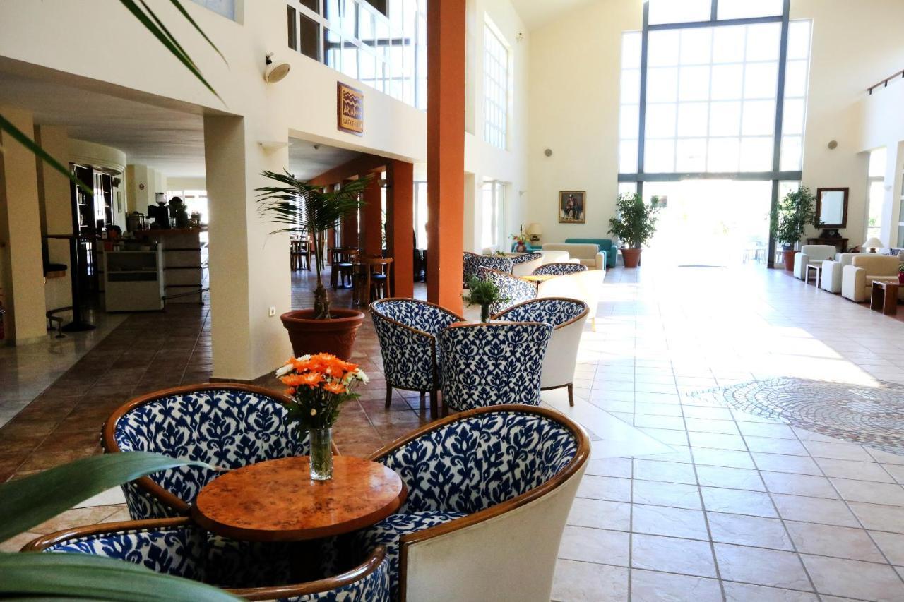 Minos Mare Hotel พลาตาเนส ภายนอก รูปภาพ