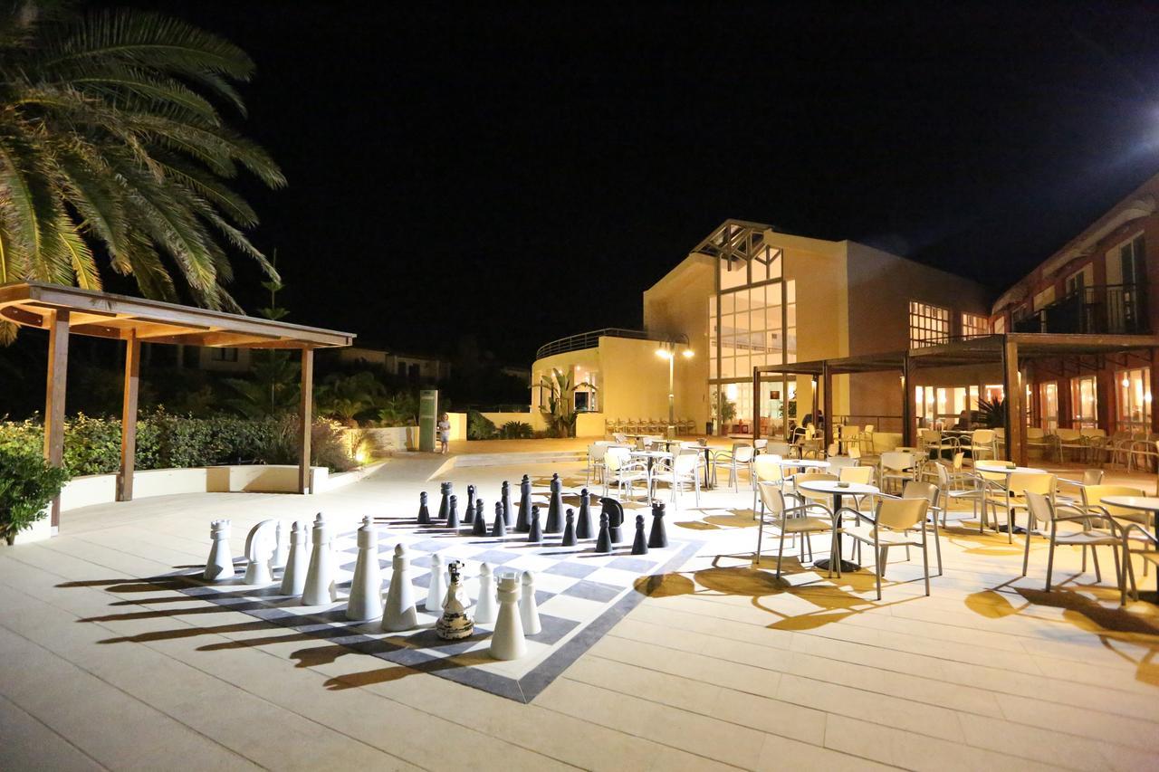 Minos Mare Hotel พลาตาเนส ภายนอก รูปภาพ